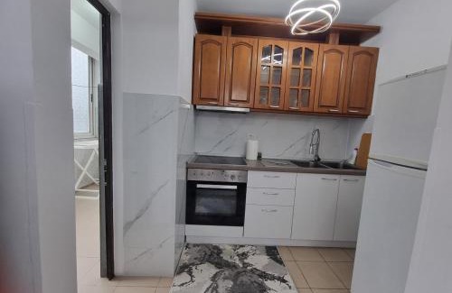 Tirana Apartamento | modern place-perfect Getaway