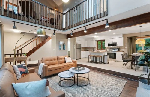 East Stroudsburg Casa | Modern Poconos Elegance Fire Pit, Hot Tub, Games