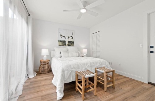 Latrium Villa | Sawgrass Village - Modern Pool House - Pet Friendly