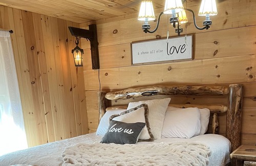 Dunlap Cabina | Modern, Private Cabin on the Sequatchie River, float, kayak, fish, play, relax!