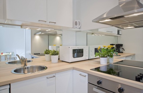 Margareten Apartamento | Apartamento moderno y tranquilo, a solo 10 minutos del centro, wifi