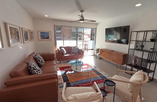 Alicante City Centre Apartamento | Modern Rambla Mercado Apartment
