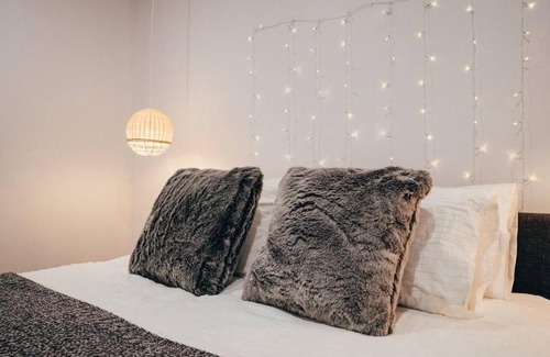 Melbourne Central Business District Apartamento | Modern Resort-style Stay near Queen Vic Market