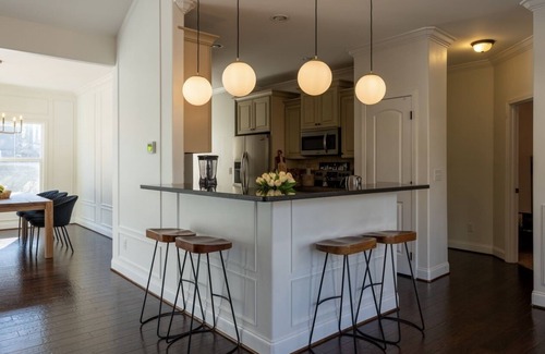 Ashley Oaks Casa | Modern Retreat Centrally located in Knoxville