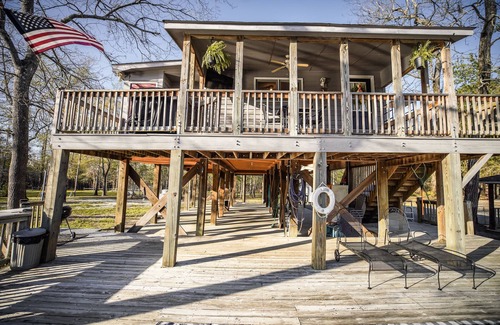 Burgaw Casa | Modern Riverfront Property on Northeast Cape Fear River