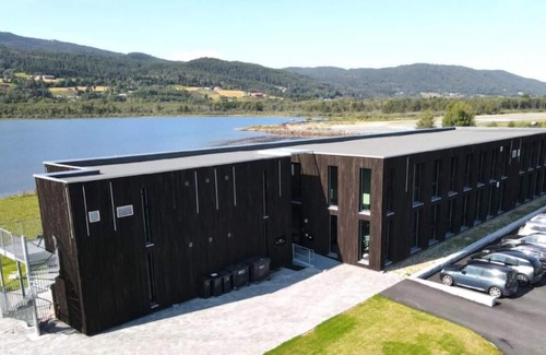 Notodden Otro | Modern Room in the heart of Telemark