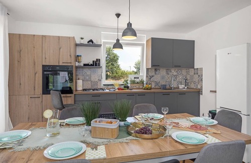 Porec Villa | Paisaje moderno con piscina