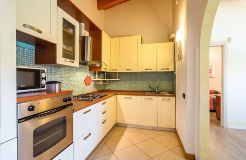 Cunettone Casa | Piso moderno tipo salo con piscina