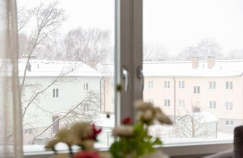 Alvsjo Apartamento | Modern Scandinavian Home in Stockholm
