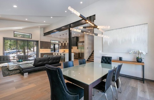 Truckee Casa | Modern Schaffer's Mill Home Minutes From Northstar & Downtown