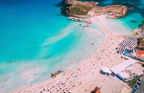 Ayia Napa Apartamento | Modern Seaside Retreat Near Nissi Beach