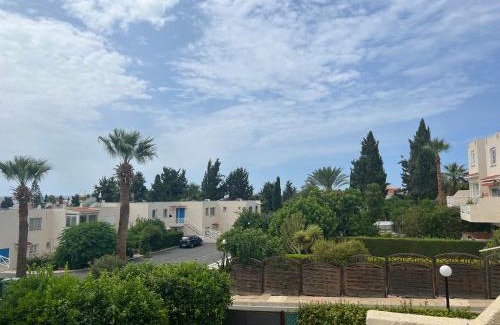 Pegeia Apartamento | Modern Seaview Townhouse in Coral Bay