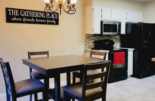 Beaumont Casa | Modern Secluded 2 BR 1.5 Bath