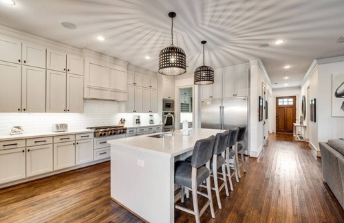 Lower Greenville Casa | Modern Serenity: 3 Beds of Calm & Style