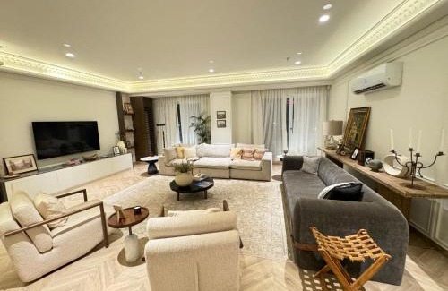Loralai District Apartamento | Modern Serviced Apartments in Penta Square DHA Lahore Book Luxury Stay