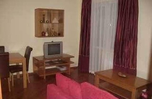 Kvartal Noviya Grad Apartamento | Apartamento de esquí moderno, piscina cubierta compartida