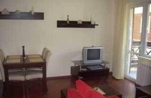 Kvartal Noviya Grad Apartamento | Apartamento de esquí moderno, piscina cubierta compartida