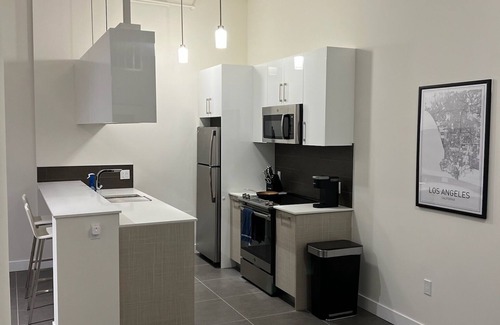 Downtown Los Angeles Condominio | Modern, Spacious 1 Bedroom Loft in DTLA - FREE Parking