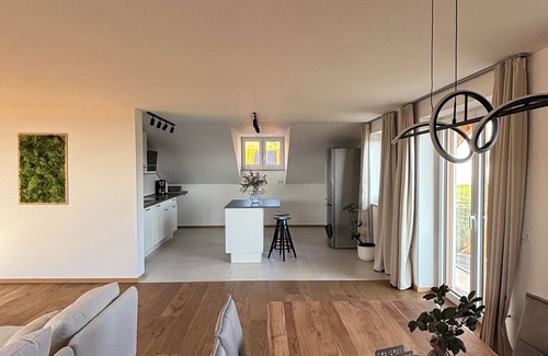 Waffenbrunn Apartamento | Modern, spacious apartment in Scandi style, ideal for several people