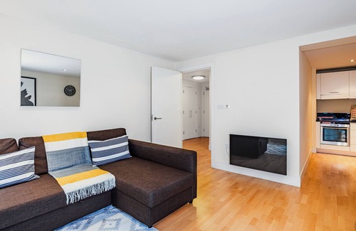 Queenhithe Apartamento | Modern & Spacious One Bed Serviced Apartment near Blackfriars