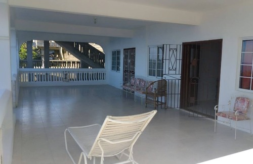 Port Maria Casa | Moderno, espacioso, relajante y relajado