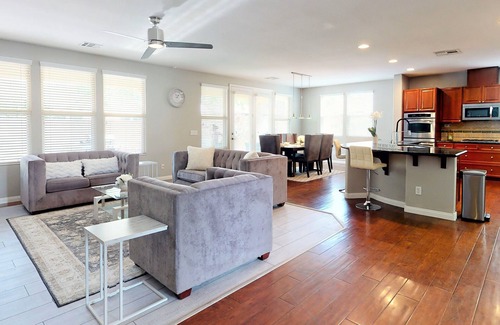 Nevada Trails Casa | Modern & Spacious Single Story Home - Open Floor Plan!