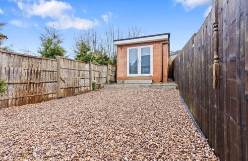 Banbury Apartamento | Modern Studio Bungalow by Banbury Town Centre