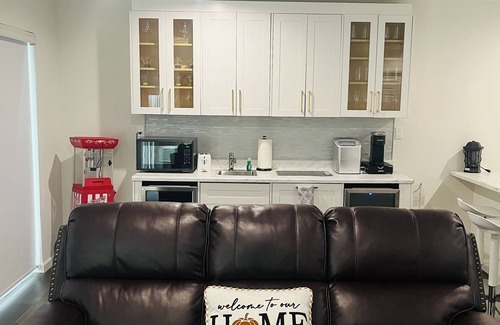 Magnolia Park Apartamento | Modern Studio in Burbank