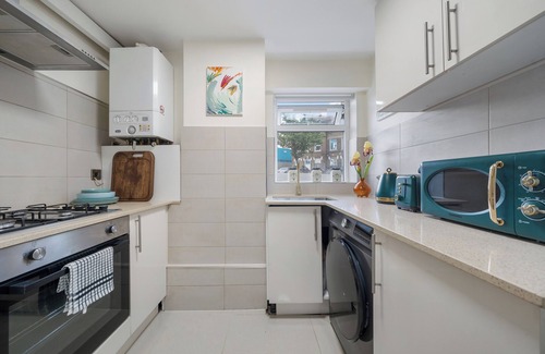 North Acton Apartamento | Modern Studio in Leamington Park + Free Parking
