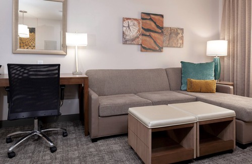 Gilbert Apartamento | Estudio moderno en Phoenix | Bañera de hidromasaje + piscina al aire libre + centro de negocios las 24 horas
