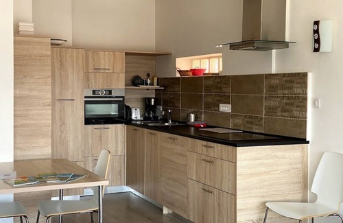 Aix-les-Bains City Center Apartamento | Modern studio with breathtaking view close to the train station
