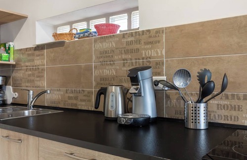 Aix-les-Bains City Center Apartamento | Modern studio with breathtaking view close to the train station