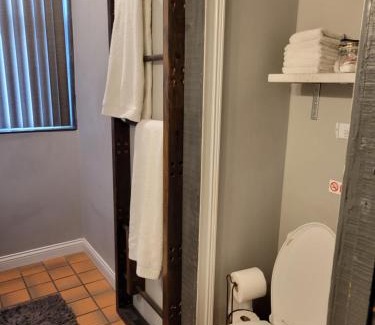 Corryville Apartamento | Modern style and comfort near UC