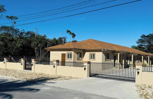 Bahamas Terrace Apartamento | Modern Stylish 1 bed-1 bath