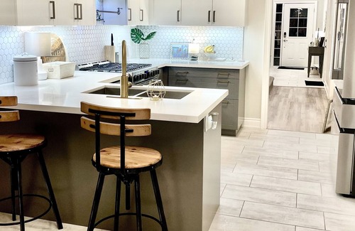 Stayner Casa | Modern, Stylish & New! Peaceful & Serene Location