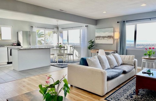 San Leandro Casa | Modern Stylish Unit w/ Parking Perfect for Group
