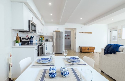 Black Mountain Apartamento | Modern Suite by Black Mountain Golf Club