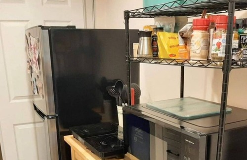 London Apartamento | Modern Suite near Fanshawe and Western University