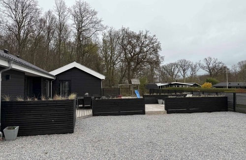 Pøt Strandby Casa | Modern summer house in Pøt with spa & sauna