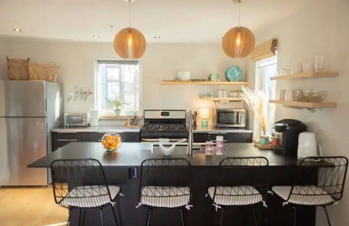 East End Casa | Modern & Sunny House Steps from the Promenade. Private Parking!