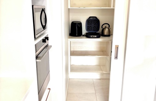 Hornby Casa | Modern three bedroom house