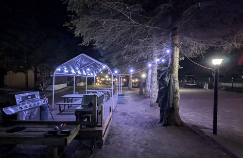 Wasaga Beach Cabaña | Modern Tiny Wood Cottage #3 Camping style Cottages 5 minutes to the beach!
