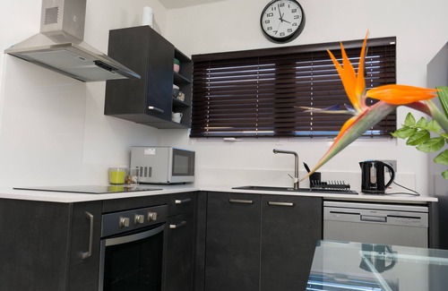 Mahebourg Casa | Modern Town House 5 Mins from the beach!