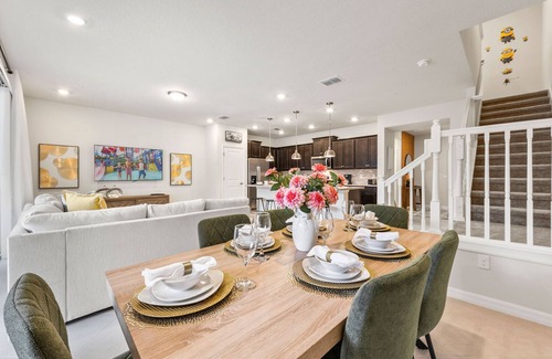 Four Corners Casa | Modern Townhome Private Pool Near Disney