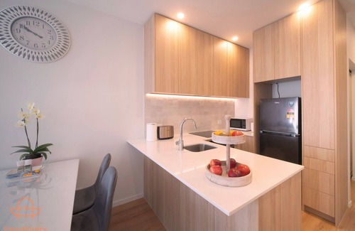 Greenlane - Ellerslie Casa | Modern Townhouse 15 mins to CBD, near Ellerslie Station