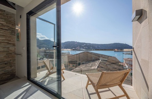Puerto de Soller Casa | Moderna casa adosada con fantásticas vistas al Puerto de Sóller.