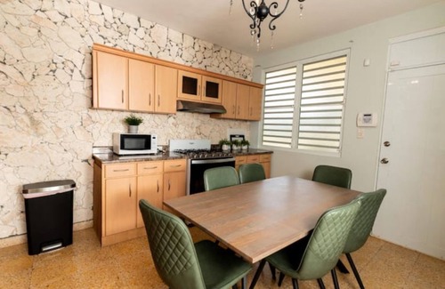 Borinquen Casa | Modern Tropical Home w/ Outdoor Shower/5 min Beach