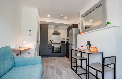 Caterham Apartamento | Modern Two Bed Flat in Caterham