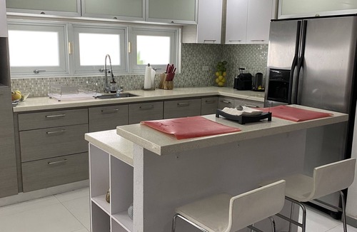 Cangrejo Arriba Apartamento | "Tu casa lejos de casa"