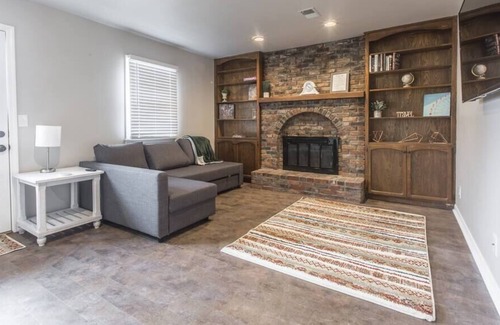 Parkville Casa | Modern & updated home-quiet neighborhood-perfect for your short/long term needs